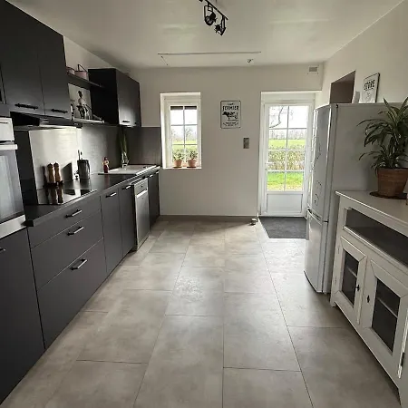 펜션 La Taniere De Caractere En Campagne, Puy Dufou Sevremont