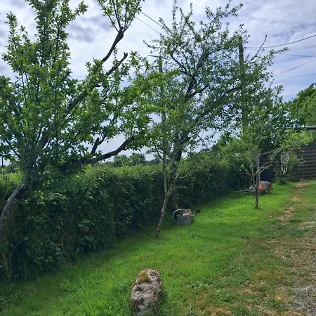 La Taniere De Caractere En Campagne, Puy Dufou بيت للعطل *