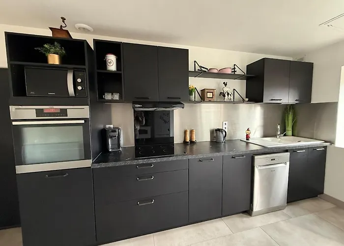 Nyaraló De Caractere La Taniere Campagne, Puy Dufou