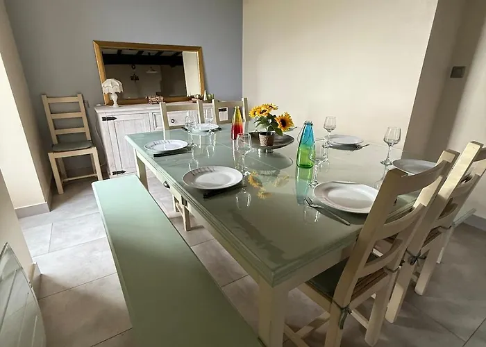 De Caractere La Taniere Campagne, Puy Dufou Nyaraló Sevremont