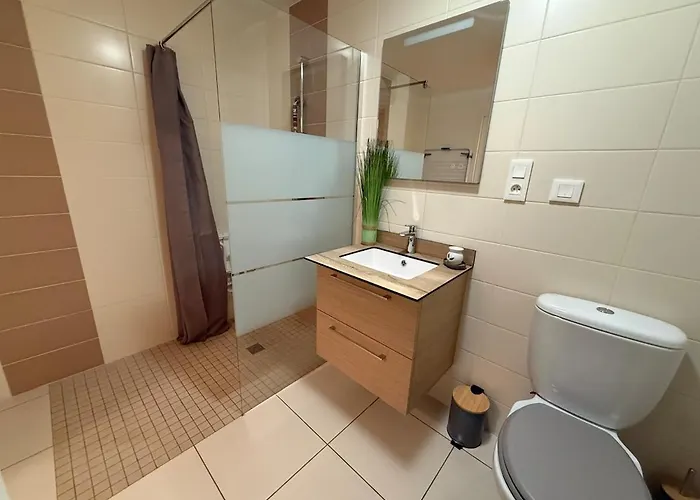 De Caractere La Taniere Campagne, Puy Dufou Nyaraló